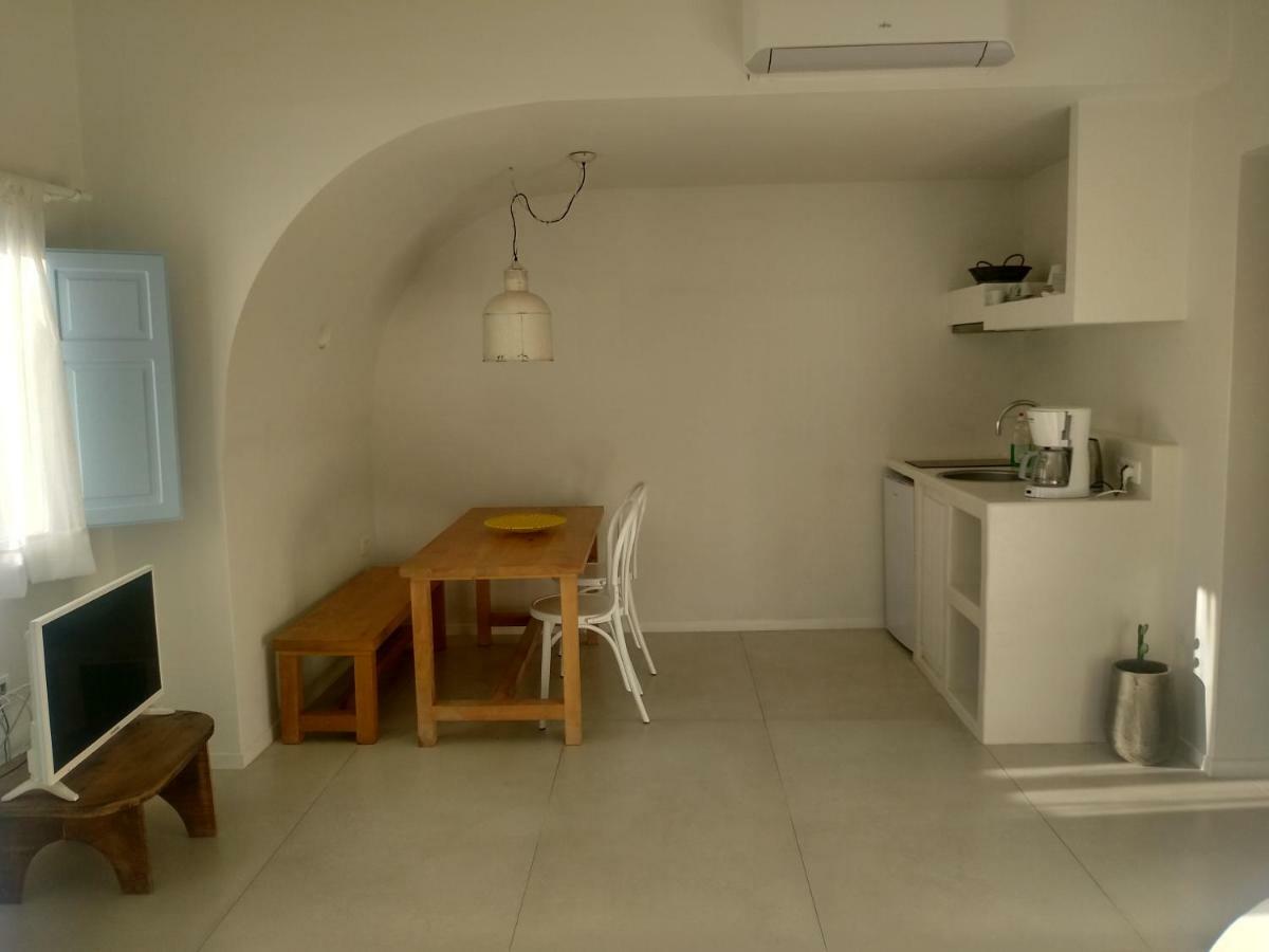 Sol-Mate Suites Oía Exterior foto